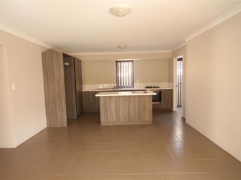 16 Bunratty Link, Canning Vale WA 6155