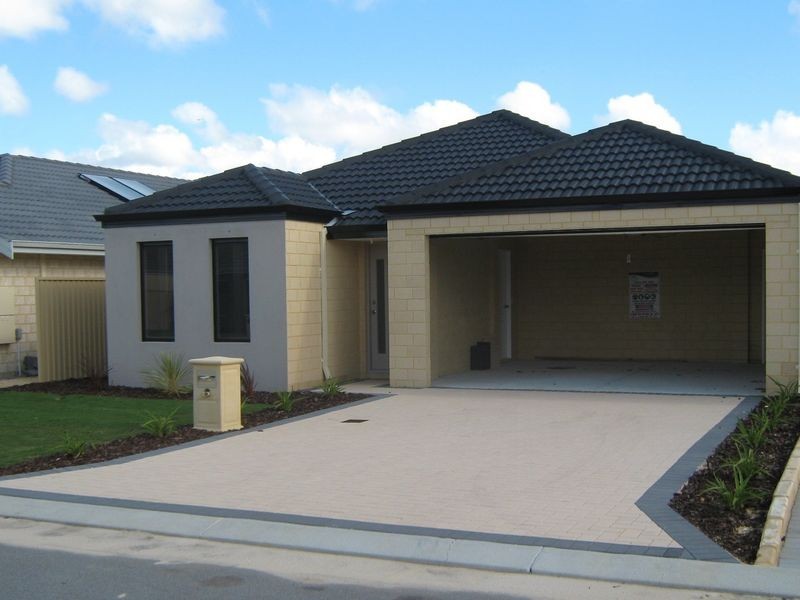 16 Bunratty Link, Canning Vale WA 6155