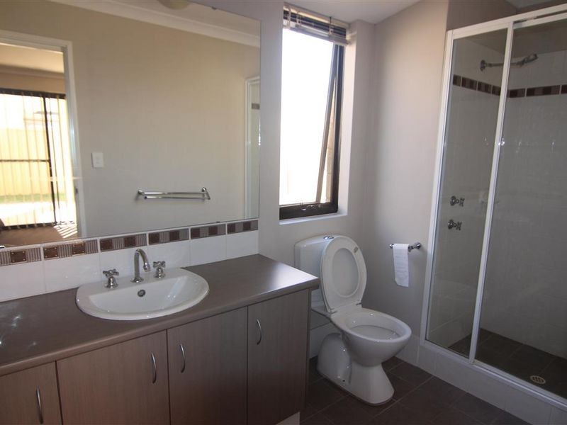 16 Bunratty Link, Canning Vale WA 6155