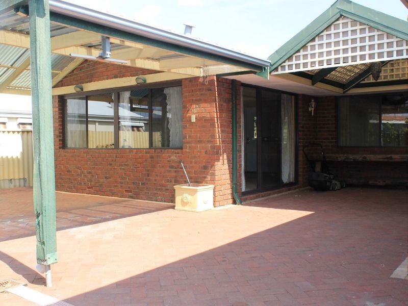 10 Abrolhos Close, Shelley WA 6148