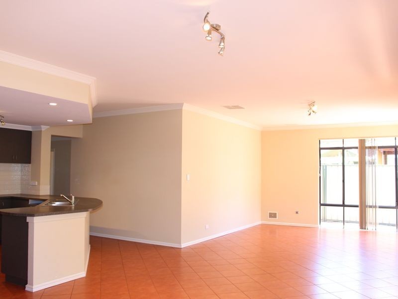 37B Leach Avenue, Riverton WA 6148
