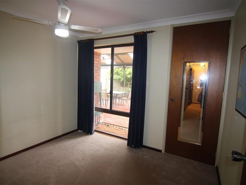 8 Braceby Close, Willetton WA 6155