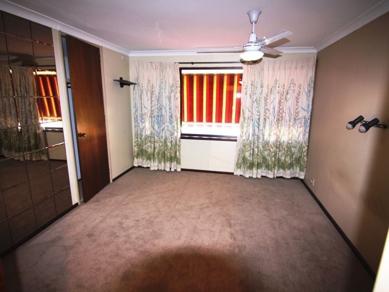 8 Braceby Close, Willetton WA 6155