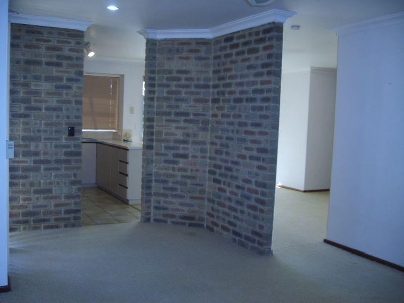 24 Scouler Way, Bateman WA 6150