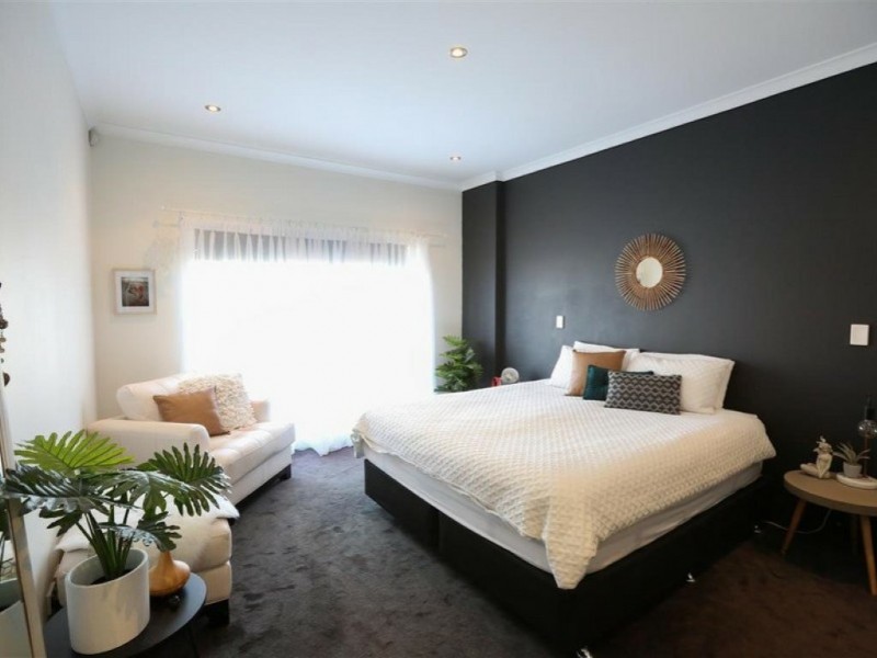 4 Belmore Bend, Aubin Grove WA 6164