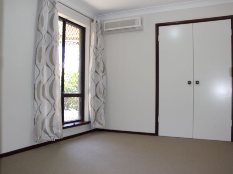 6 Nigel Court, Leeming WA 6149