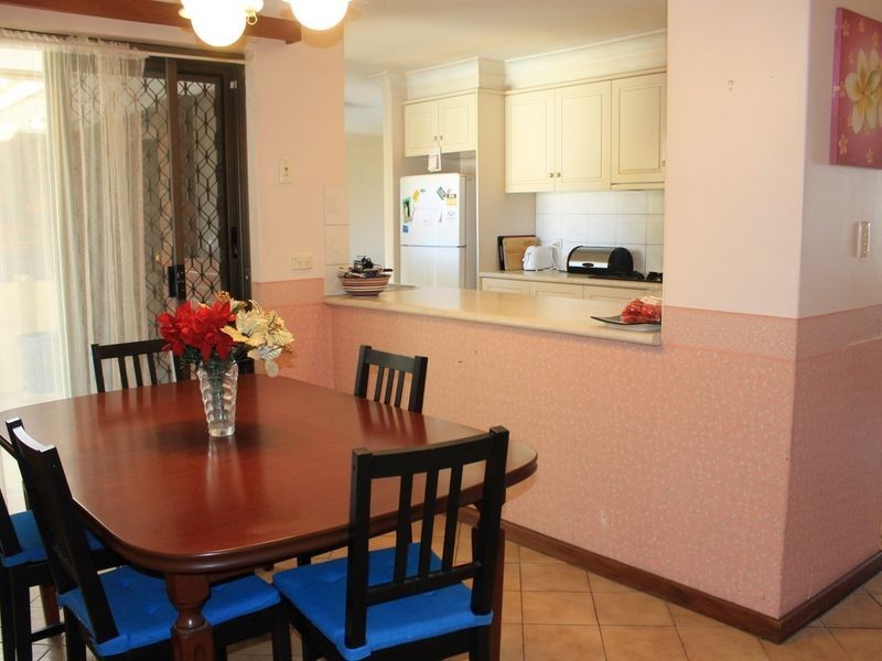 16 Cardoc Street, Parkwood WA 6147