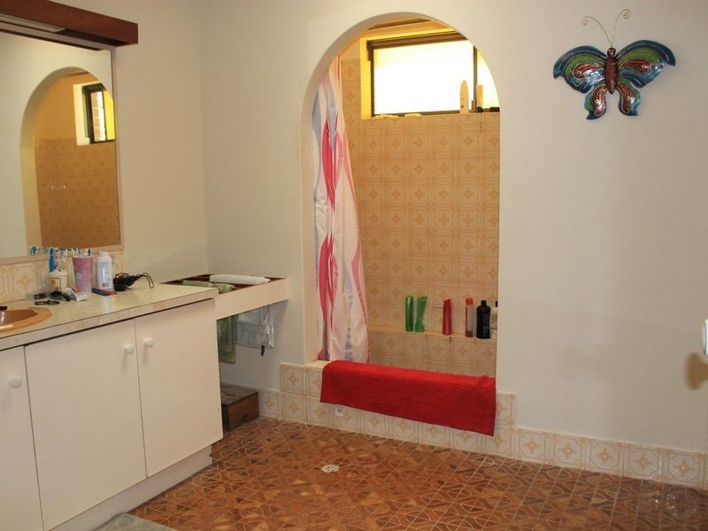 16 Cardoc Street, Parkwood WA 6147