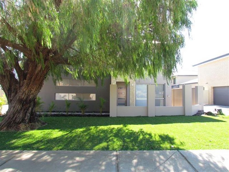 1/7 Gild Street, Cloverdale WA 6105