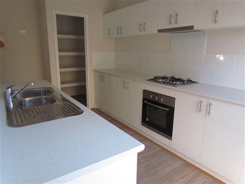 1/7 Gild Street, Cloverdale WA 6105