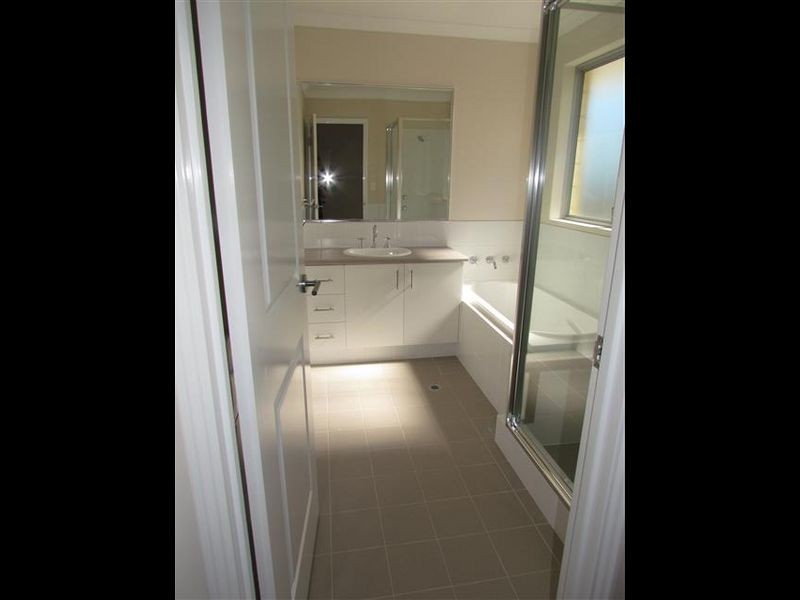 1/7 Gild Street, Cloverdale WA 6105