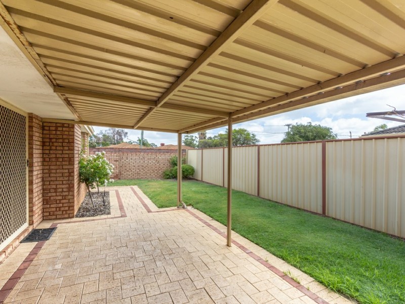 4/7 Tarun Court, Cannington WA 6107