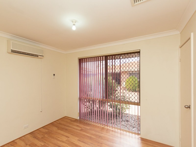 4/7 Tarun Court, Cannington WA 6107