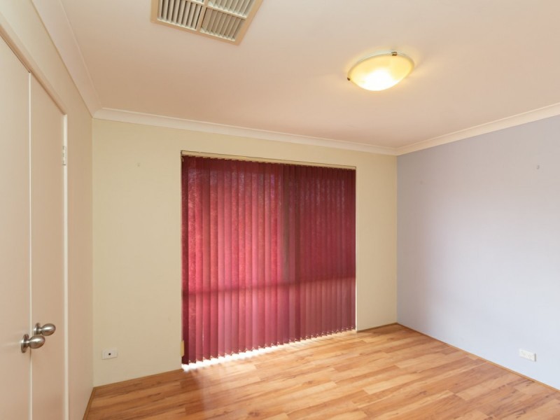 4/7 Tarun Court, Cannington WA 6107