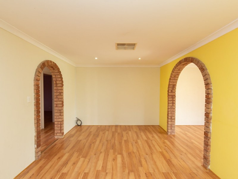 4/7 Tarun Court, Cannington WA 6107