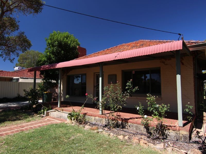 70 Lacey Street, Beckenham WA 6107