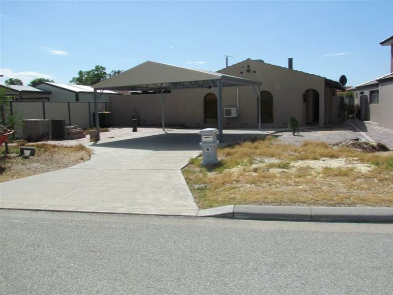 4 Nita Place, Riverton WA 6148