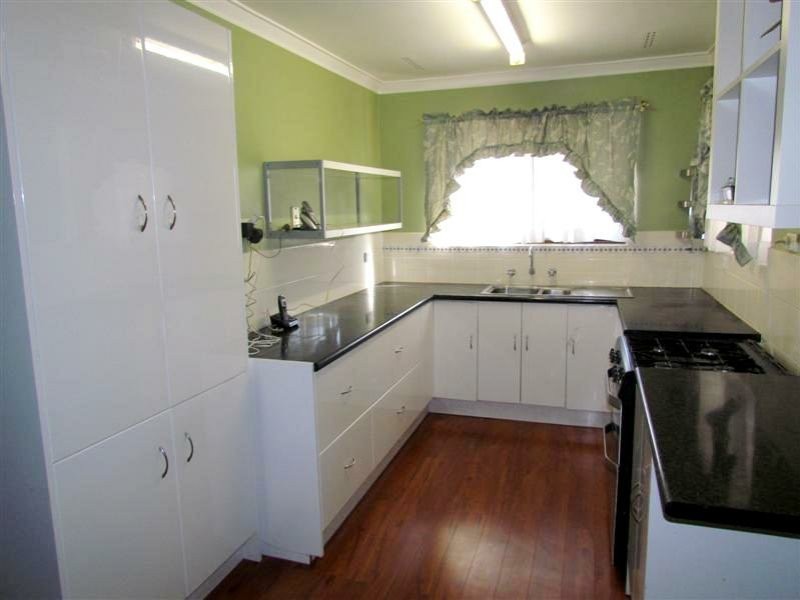 4 Nita Place, Riverton WA 6148