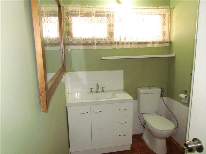 4 Nita Place, Riverton WA 6148