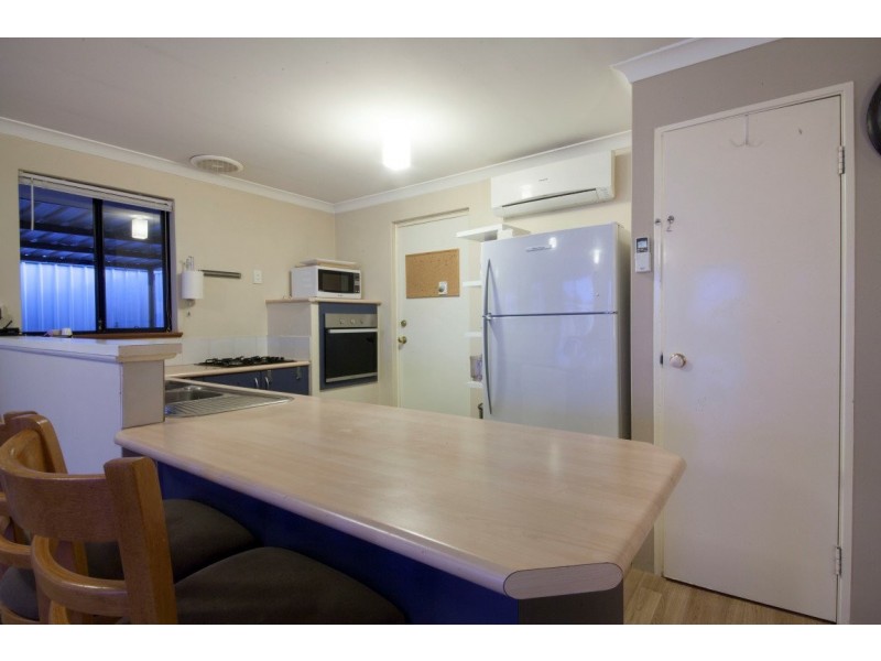 33 Sciano Avenue, Success WA 6164