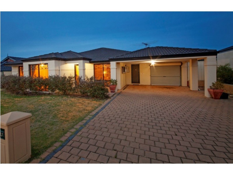 33 Sciano Avenue, Success WA 6164