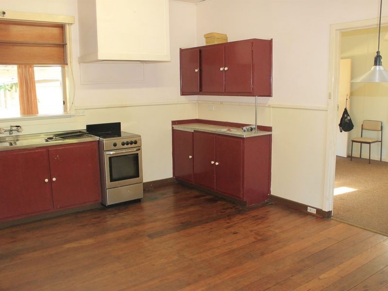 11 Corbel Street, Shelley WA 6148