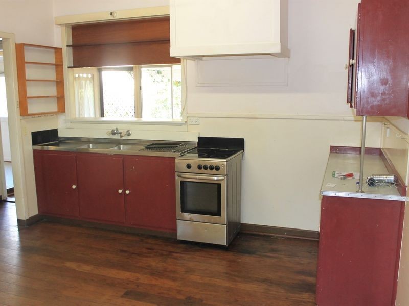 11 Corbel Street, Shelley WA 6148