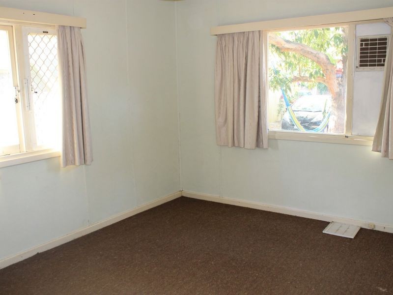 11 Corbel Street, Shelley WA 6148