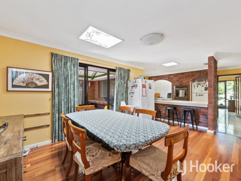 10 Abrolhos Close, Shelley WA 6148