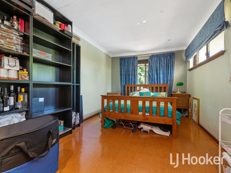 10 Abrolhos Close, Shelley WA 6148