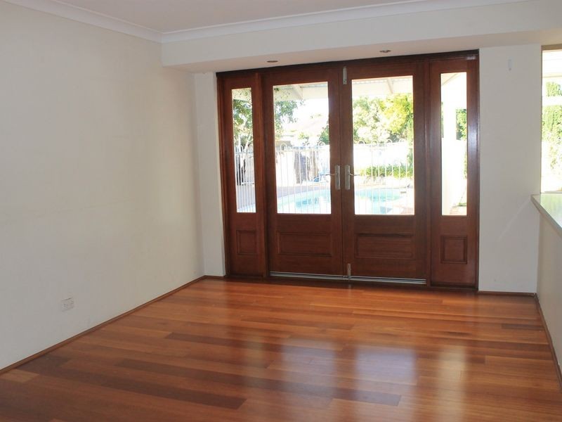 6 Watson Hill, Winthrop WA 6150