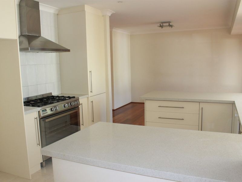 6 Watson Hill, Winthrop WA 6150