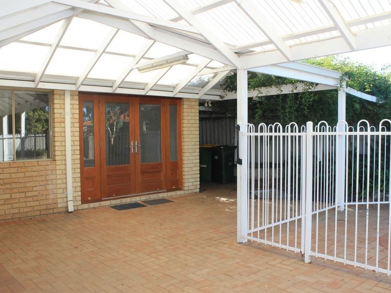 6 Watson Hill, Winthrop WA 6150