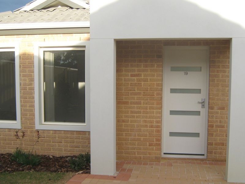 19/17-21 Third Avenue, Kelmscott WA 6111