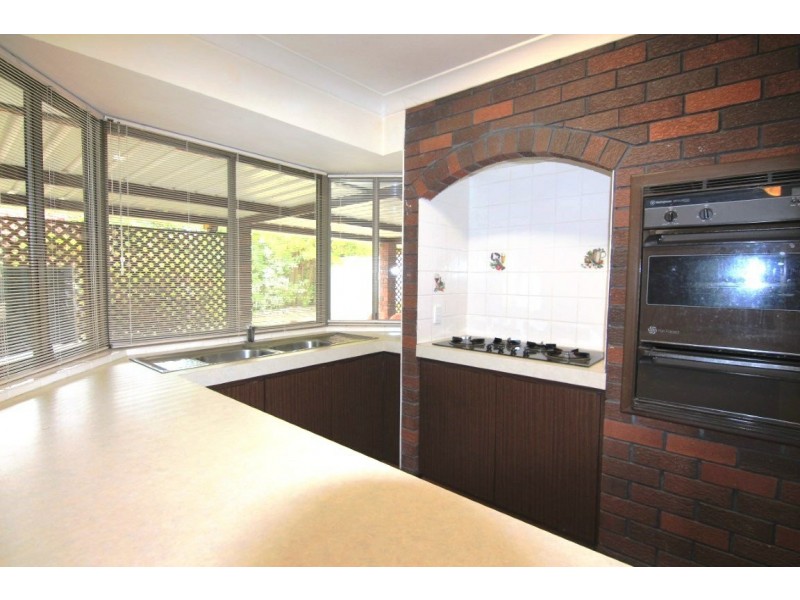 5 Hilltop Rise, Willetton WA 6155