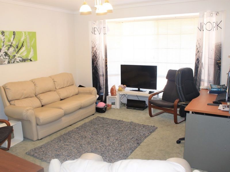 3/435b Riverton Drive East, Shelley WA 6148