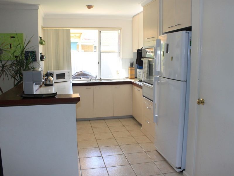 3/435b Riverton Drive East, Shelley WA 6148