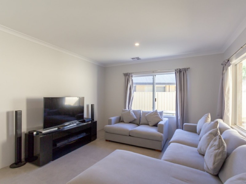 48 Aachen Crescent, Gwelup WA 6018