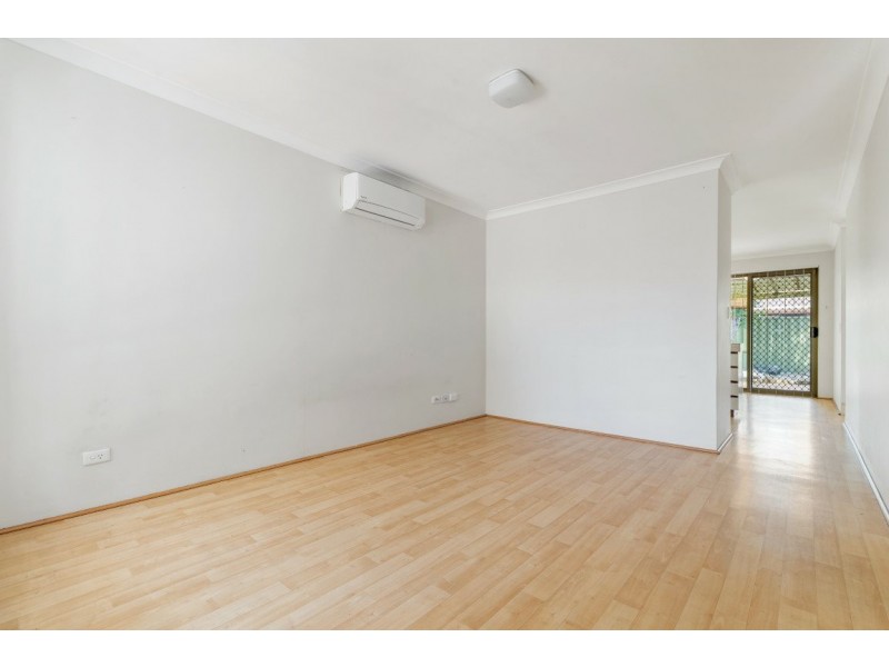 6/13 Golf Road, Parkwood WA 6147