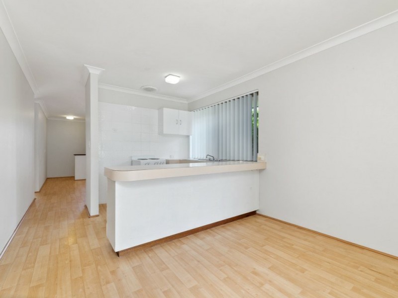 6/13 Golf Road, Parkwood WA 6147