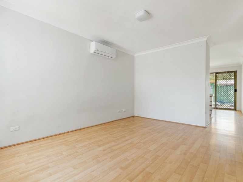 6/13 Golf Road, Parkwood WA 6147