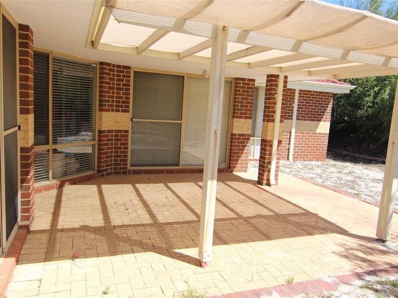 8 Witton Court, Willetton WA 6155