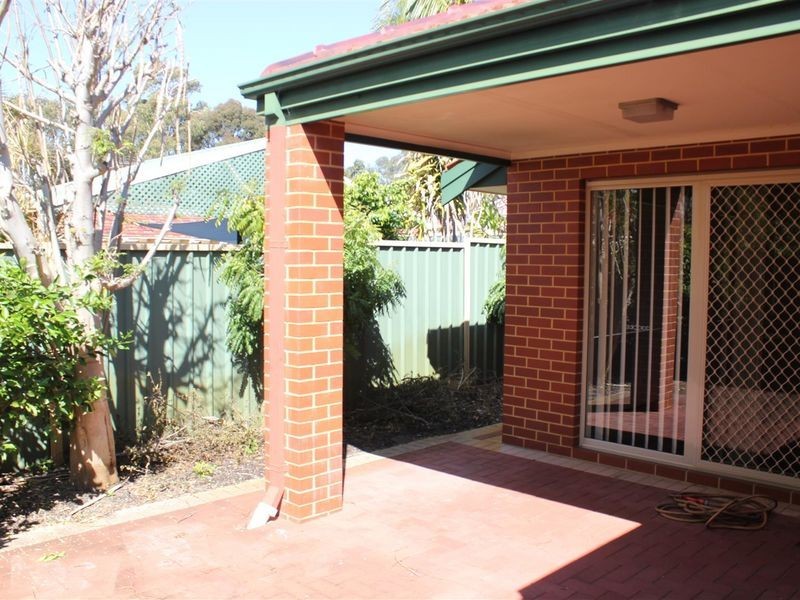 11A Vesta Crescent, Shelley WA 6148