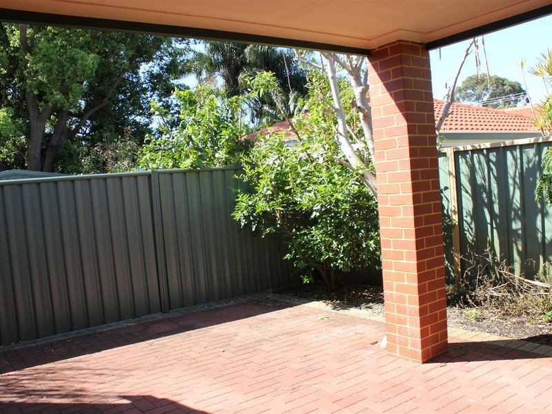 11A Vesta Crescent, Shelley WA 6148