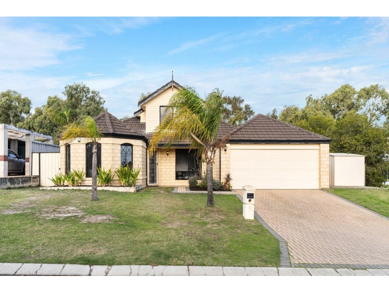 8 Shoalhaven Rise, Success WA 6164