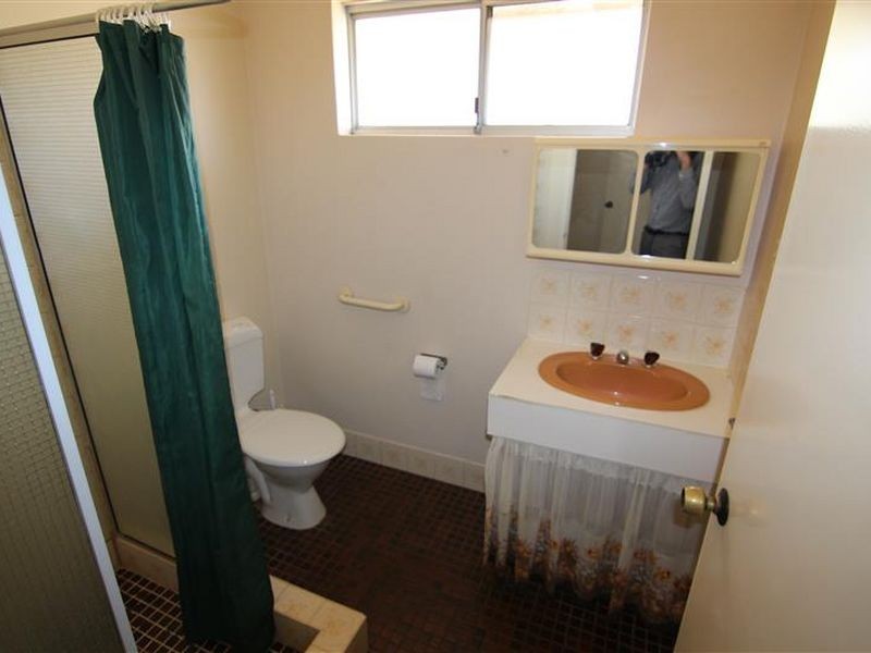 18b Canterbury Drive, Willetton WA 6155