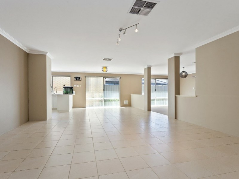 388 Wright Road, Piara Waters WA 6112