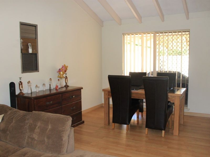 45 Burnett Avenue, Leeming WA 6149