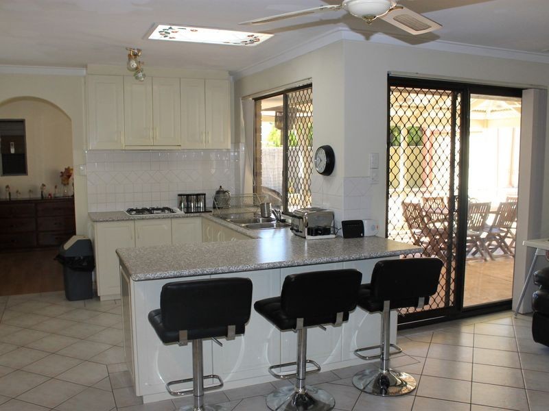 45 Burnett Avenue, Leeming WA 6149