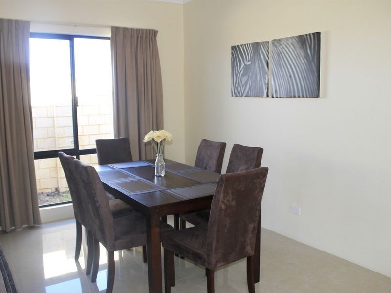 17 Towncentre Drive, Thornlie WA 6108